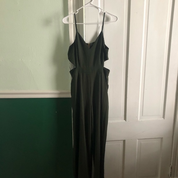 GB Cut Out Jumpsuit - Picture 6 of 6